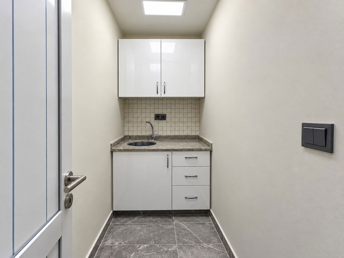 SAKARYA 1. OSBDE 1.290 M² KAPALI ALANLI SANAYİ TESİSİ