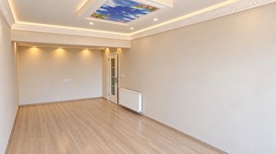 AKYAZI ÖMERCİKLER MAHALLESİNDE MERKEZİ KONUMDA 2+1 DAİRE — fotoğraf 4